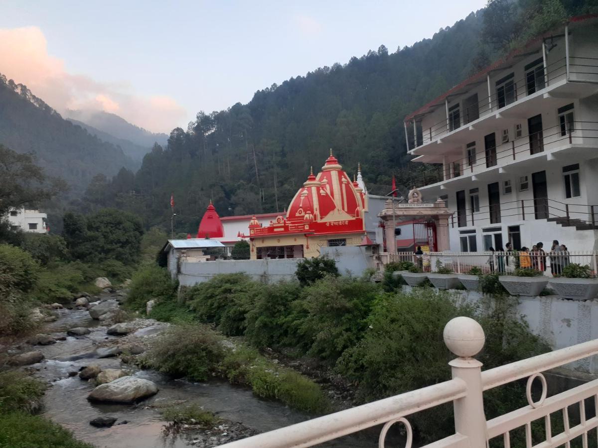Hotel Goludev Valley View 나이니탈 외부 사진
