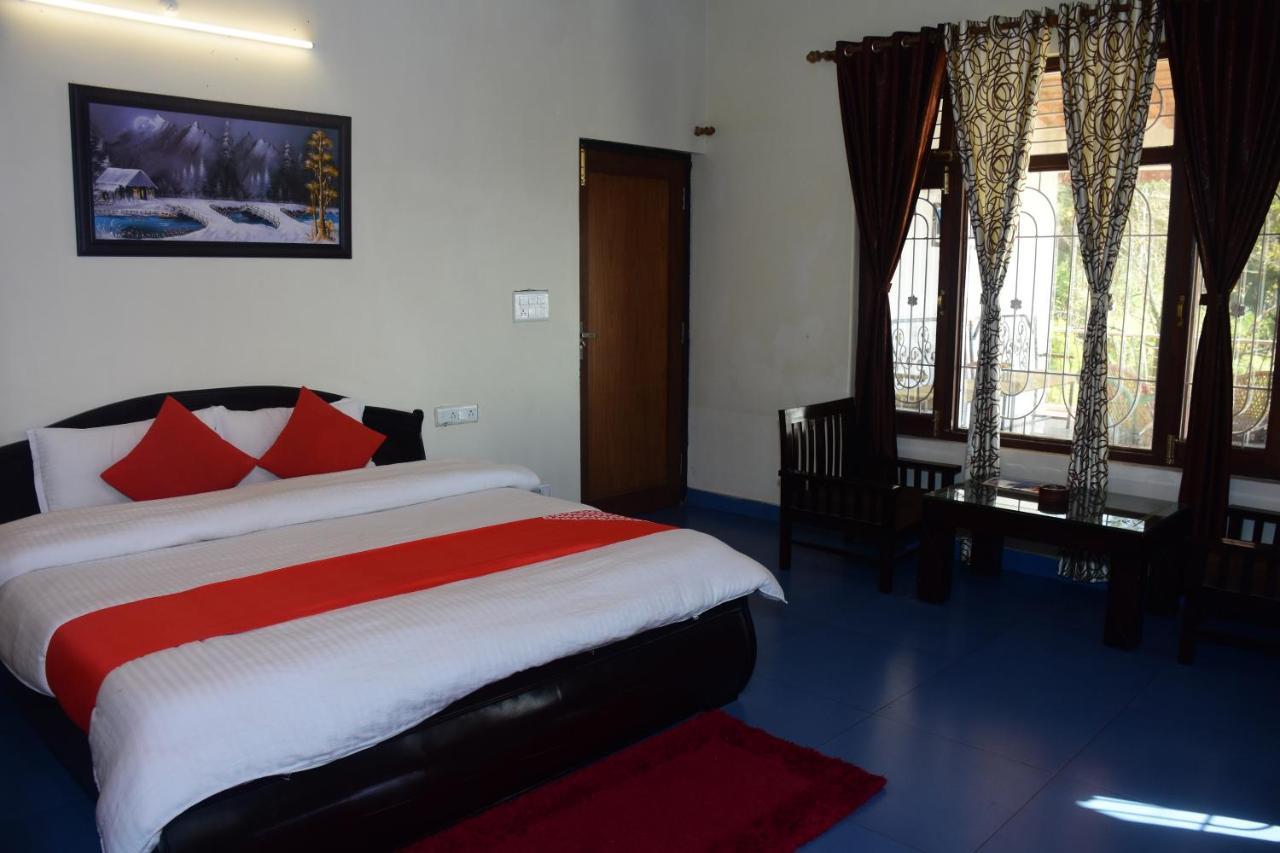 Hotel Goludev Valley View 나이니탈 외부 사진